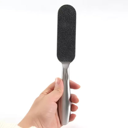 Fotfil i metall med två slipytor och 10 extra blad